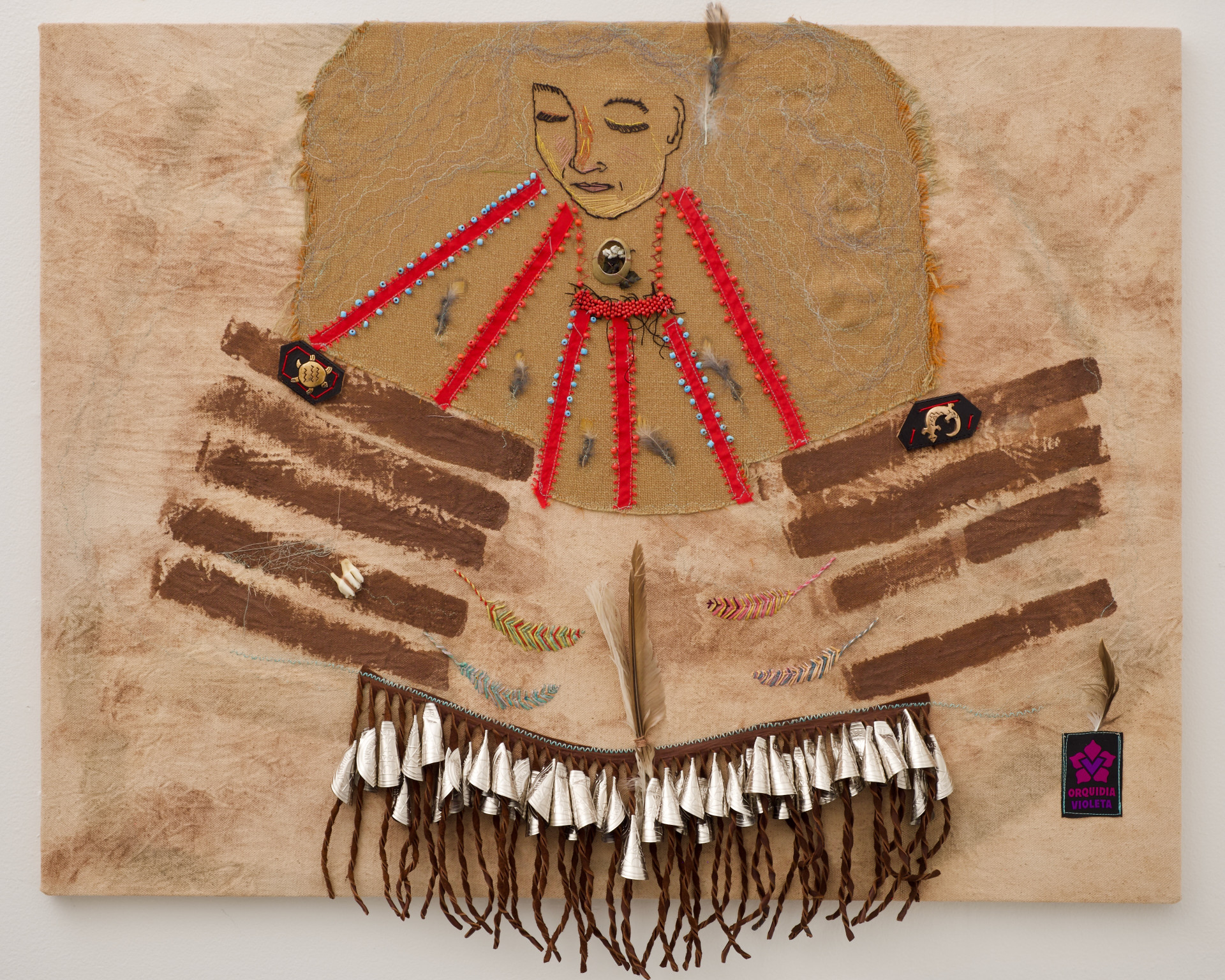 orquidia-violeta plumas